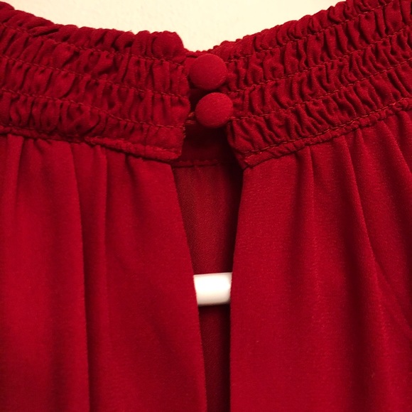 Le Chateau Red Sleeveless Blouse, Size XXS - Picture 6 of 9